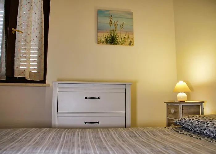 Castello Di - Splendido Bilocale Con Wifi A 5 Minuti Dal Mare Σπίτι διακοπών