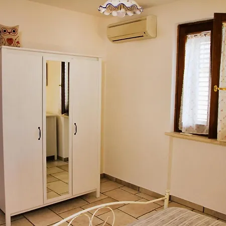 Casa vacanze Castello Di - Splendido Bilocale Con Wifi A 5 Minuti Dal Mare *